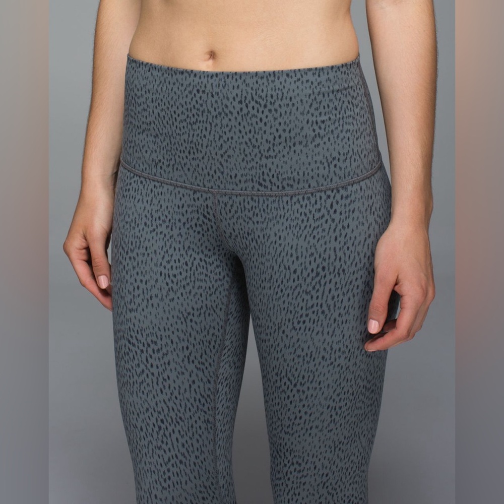Lululemon Wunder Under Crop II Roll Down - Picture 3 of 9